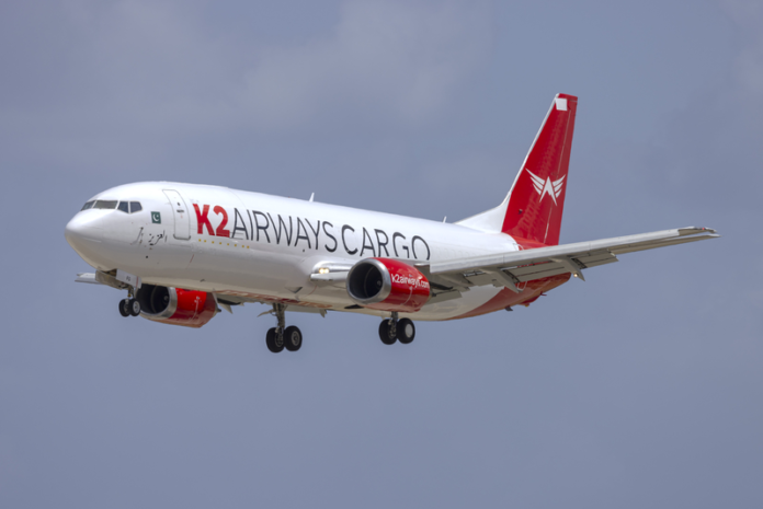 5 Feared Dead After Boeing 737 Plunges Into Sea (K2 airways plane dreamstime_s_315551334)